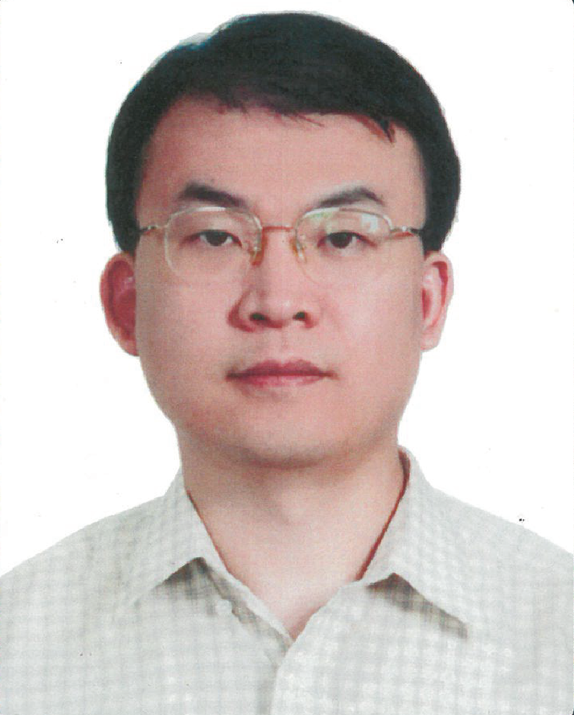 易逸波 易逸波