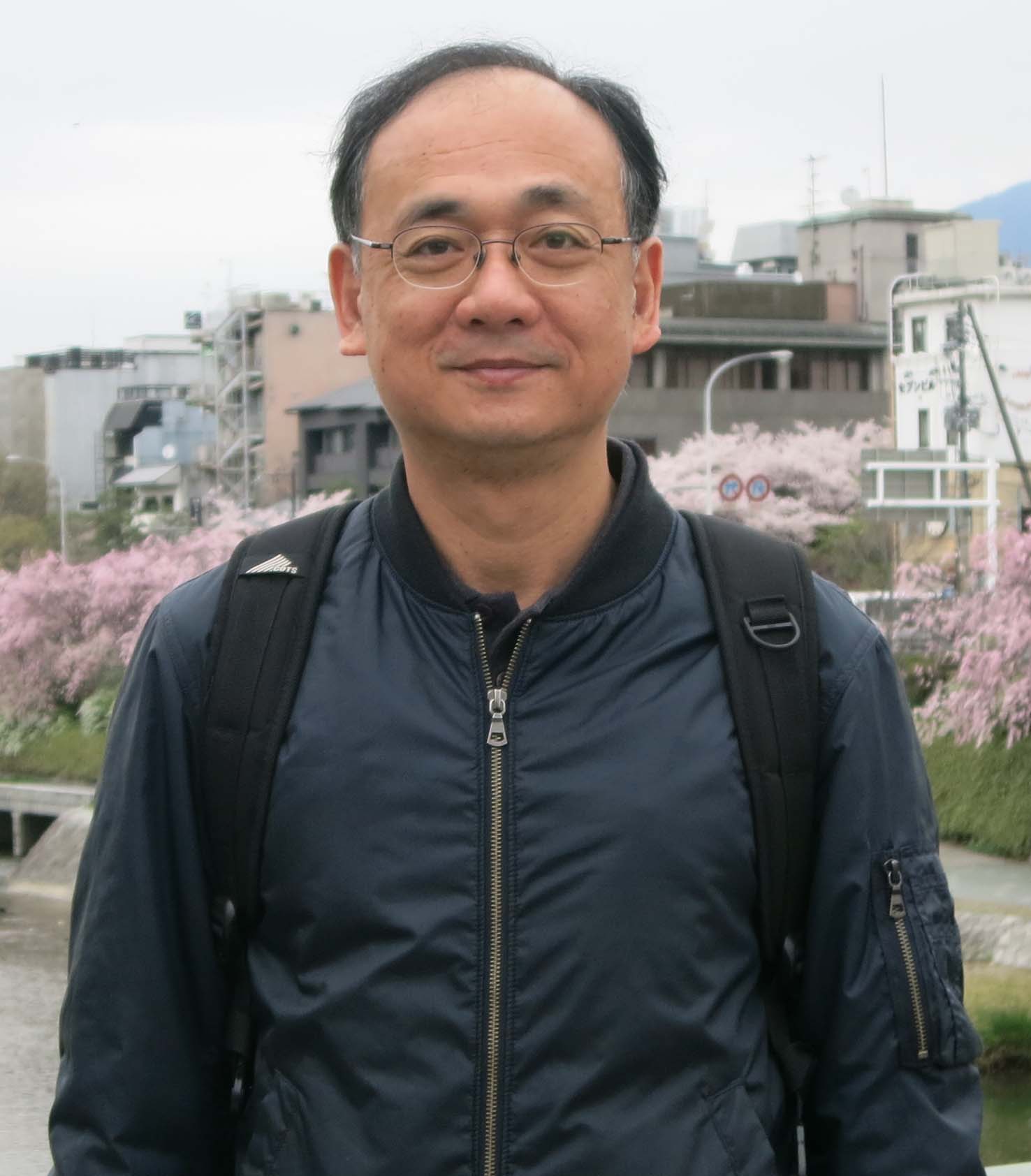 林啟文 林啟文